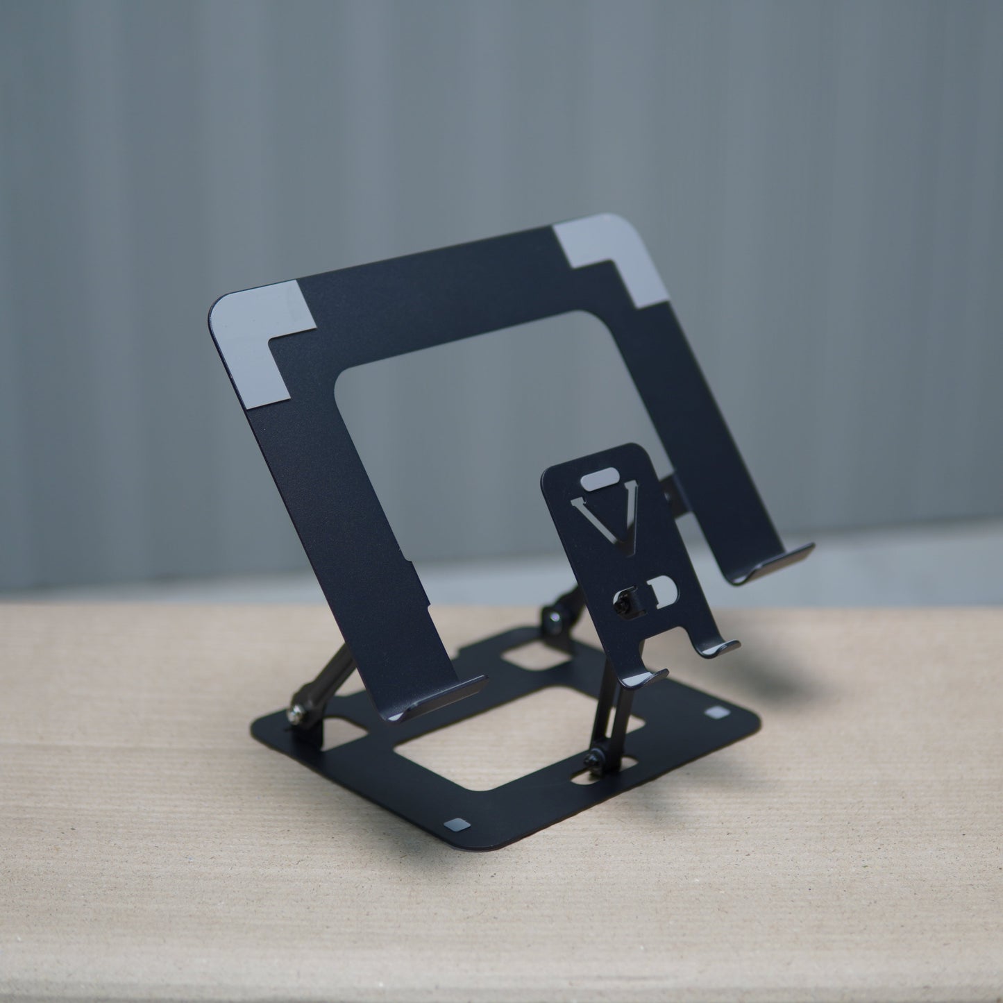Tablet/Phone Desktop Stand (Foldable & Adjustable)
