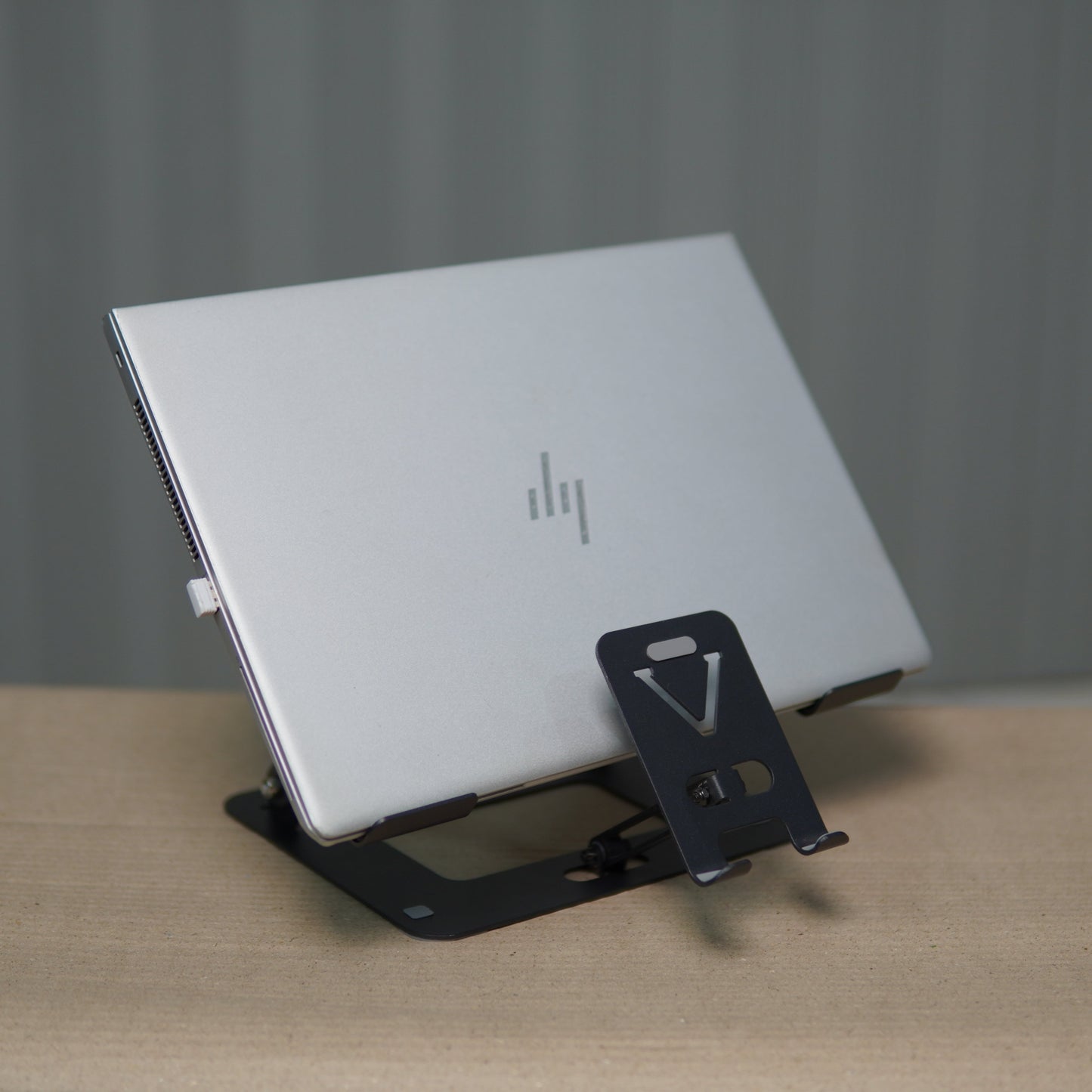 Tablet/Phone Desktop Stand (Foldable & Adjustable)